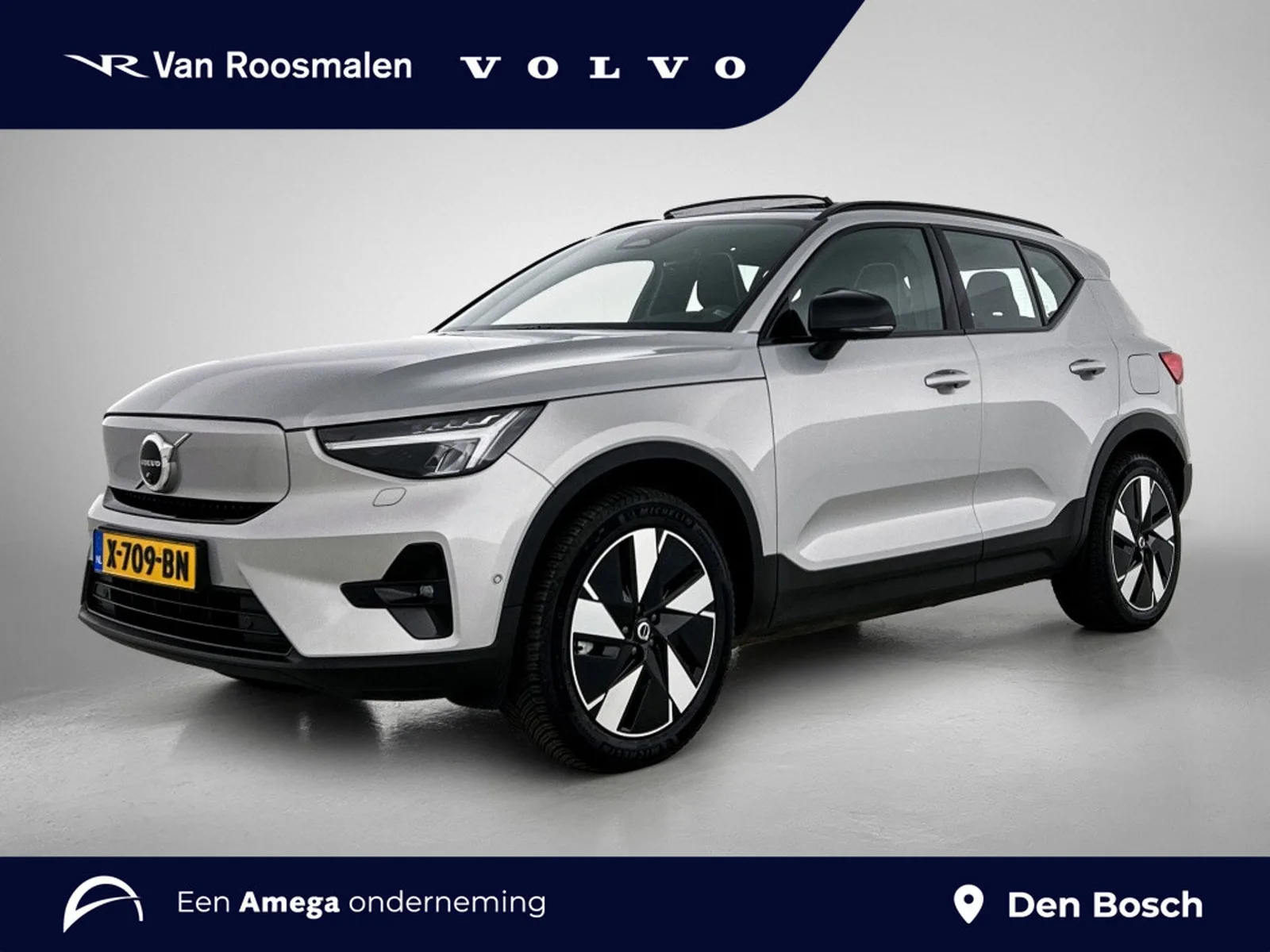 Volvo XC40 (2023) — foto 1