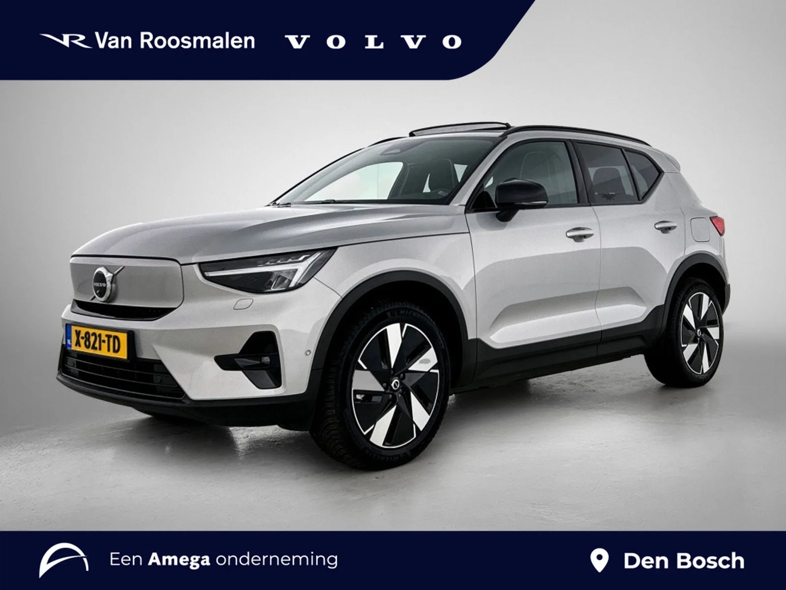 Volvo XC40 (2024) — foto 1