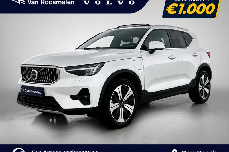 Volvo XC40 (2022)