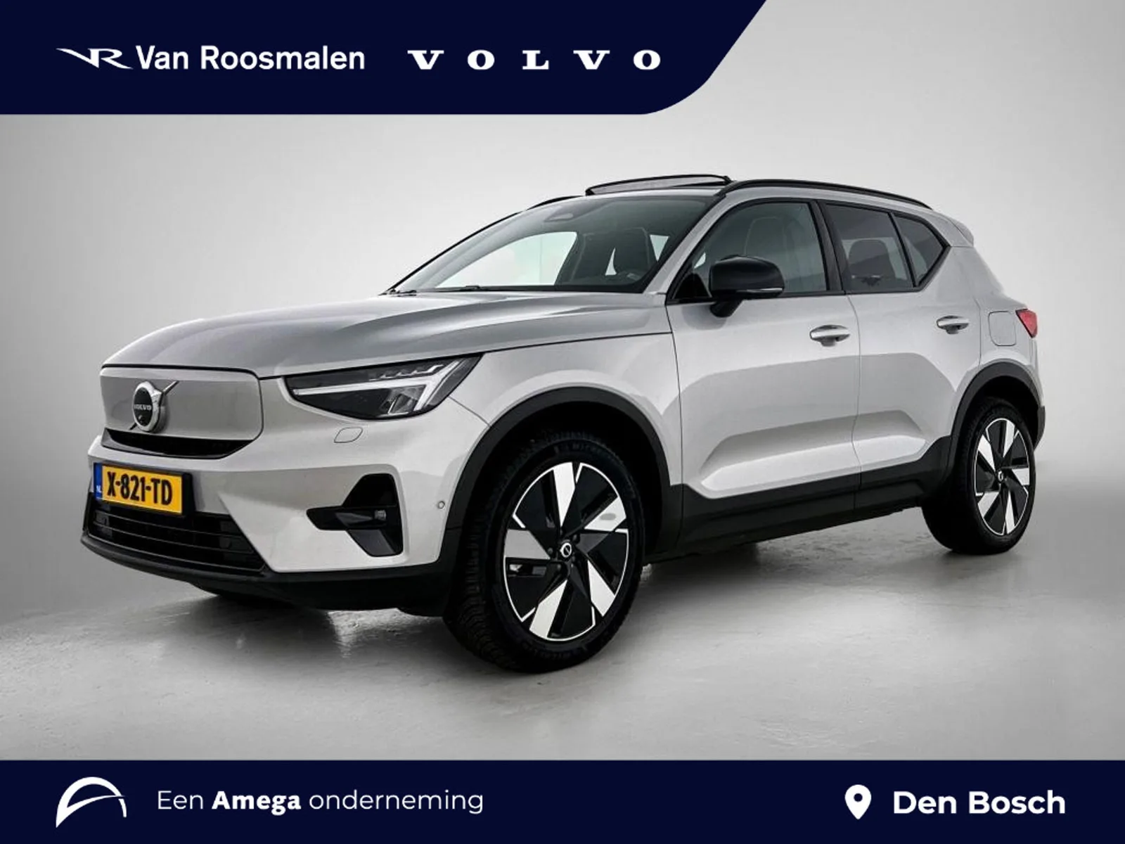 Volvo XC40 (2024) — foto 1