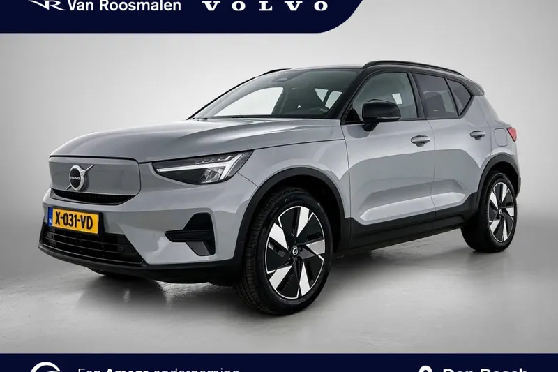 Volvo XC40 (2024)