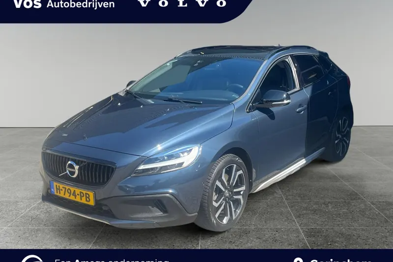 Volvo V40 (2020)
