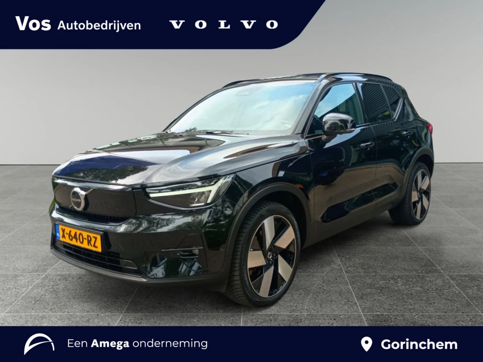 Volvo XC40 (2024) — foto 1