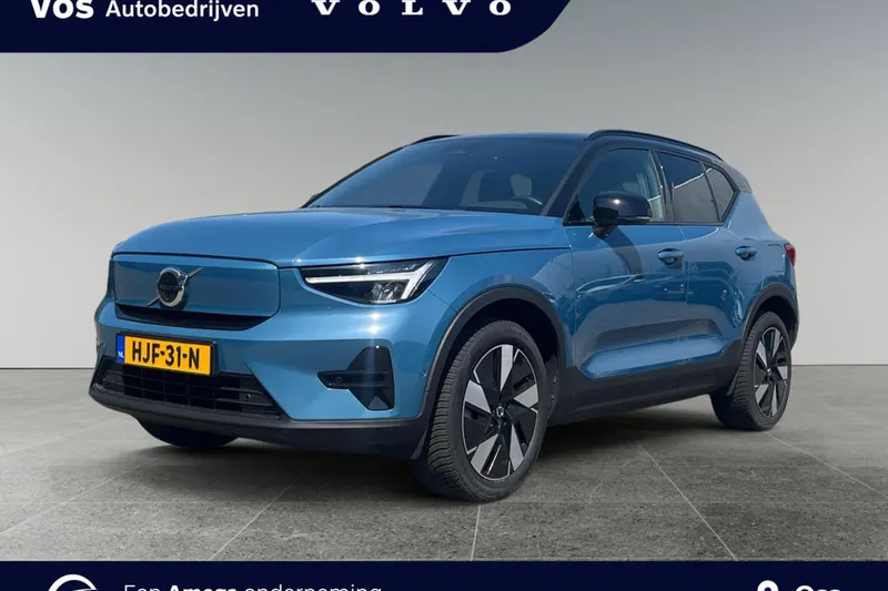 Volvo EX40 (2025)
