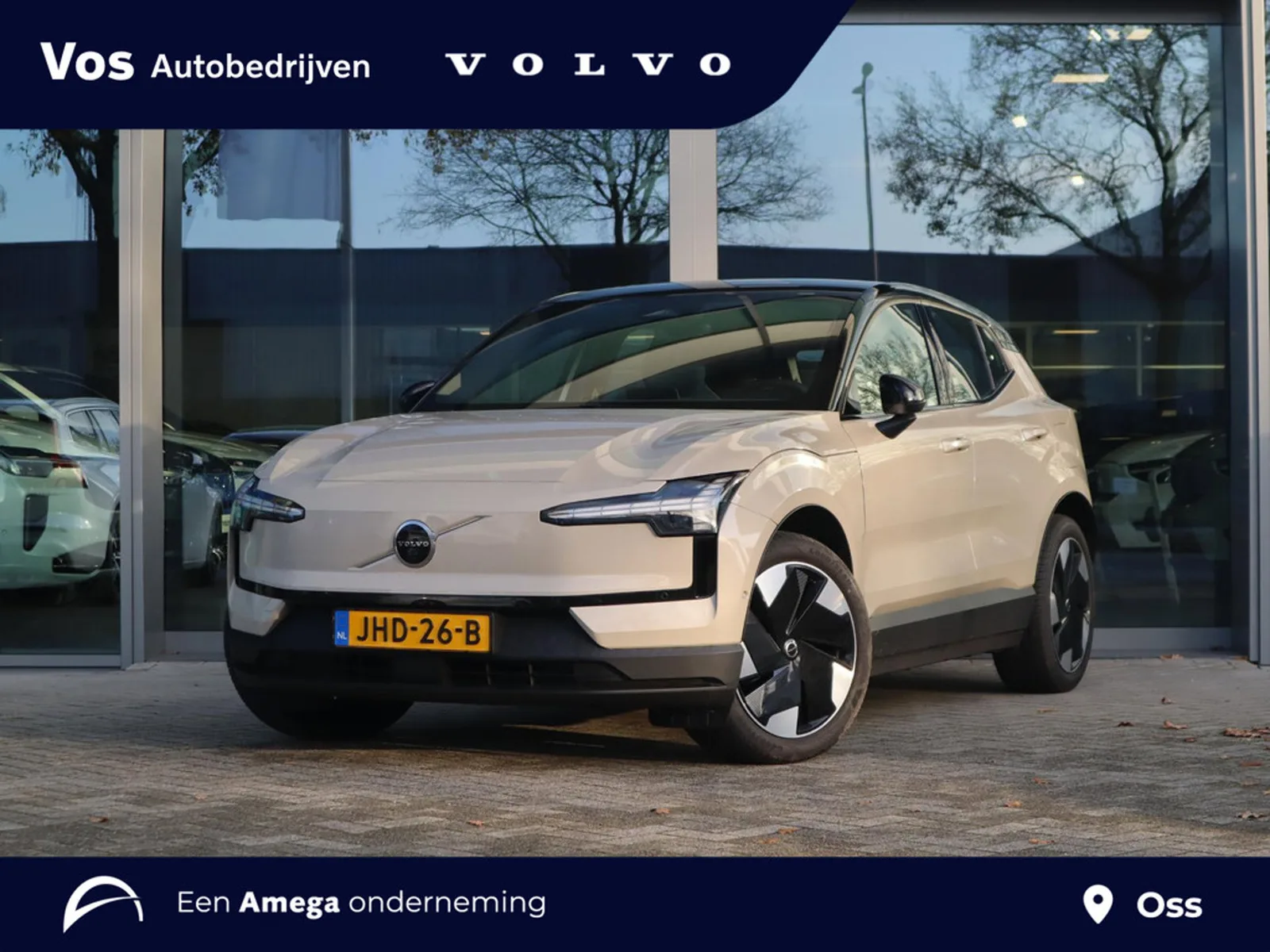 Volvo EX30 (2025) — foto 1