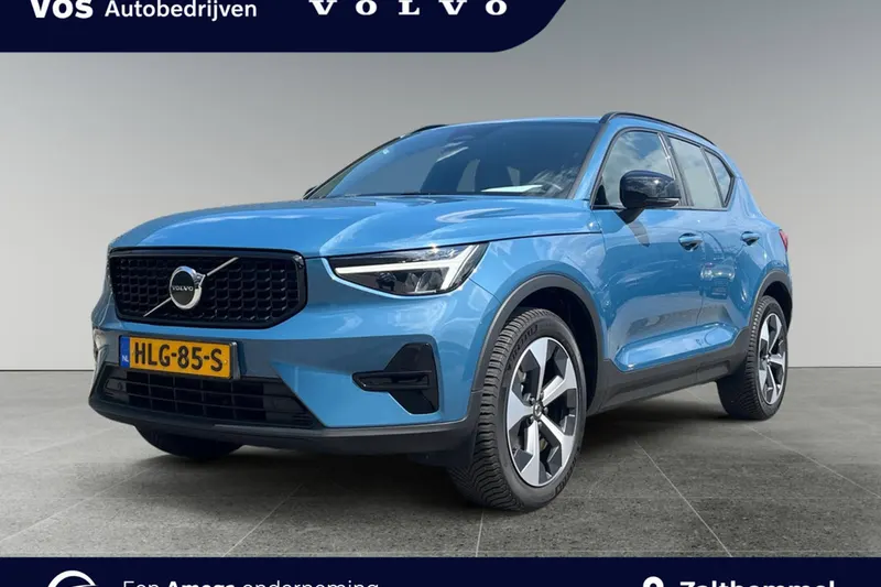 Volvo XC40 (2025)