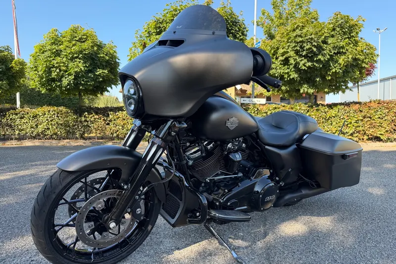 Harley-Davidson Street Glide (2022)