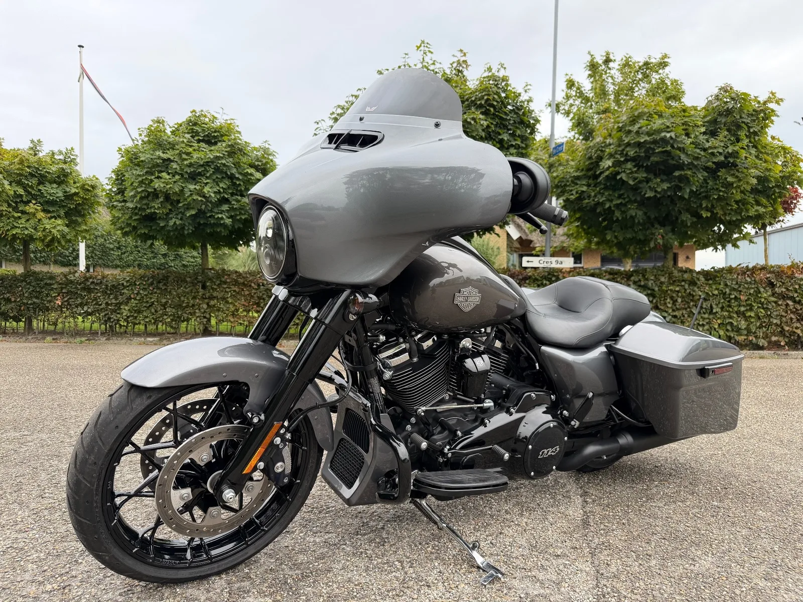 Harley-Davidson Street Glide (2023) — foto 1