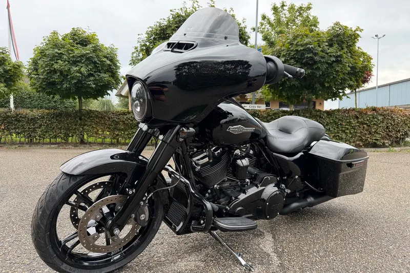 Harley-Davidson Street Glide (2017)