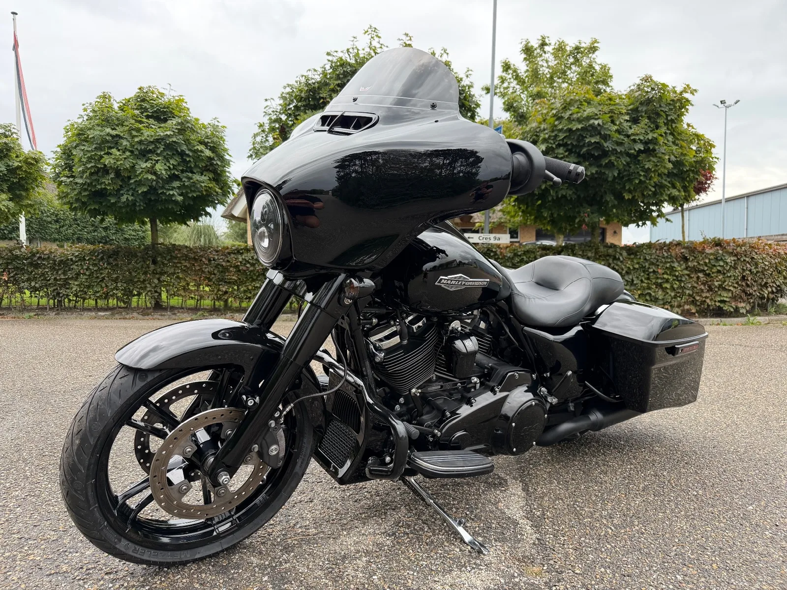 Harley-Davidson Street Glide (2017) — foto 1