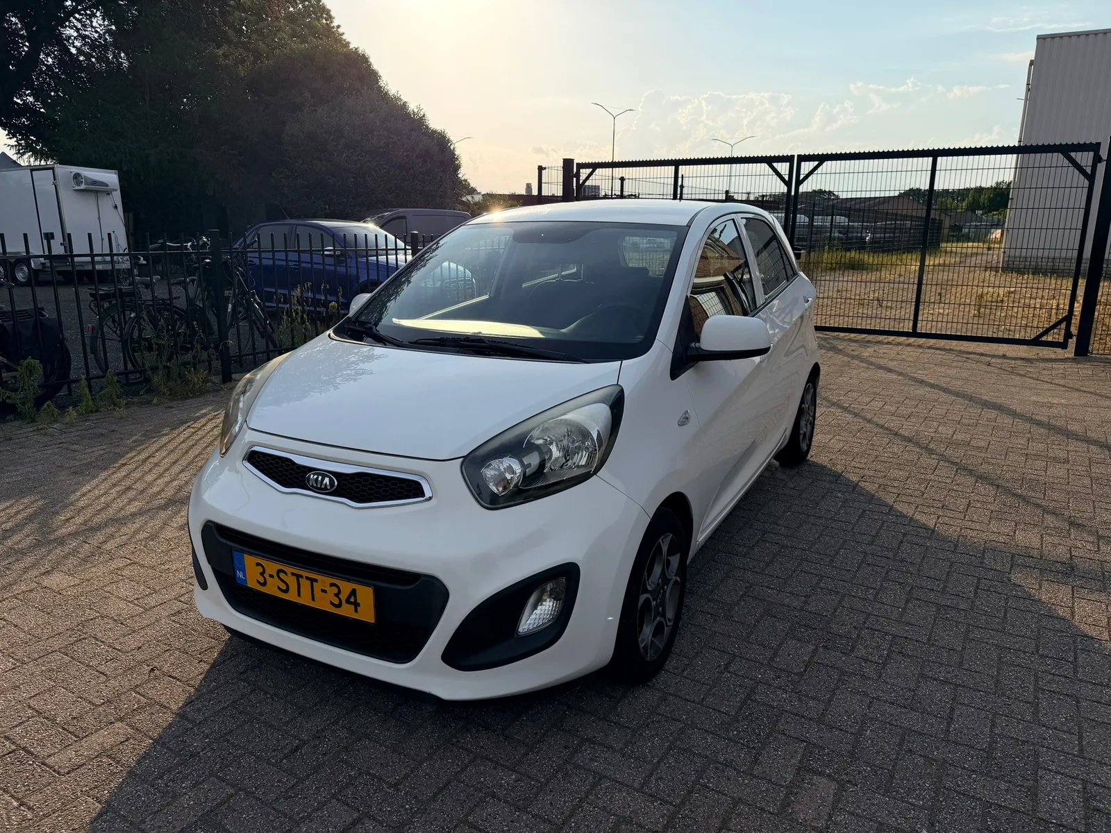 Kia Picanto (2013) — foto 1