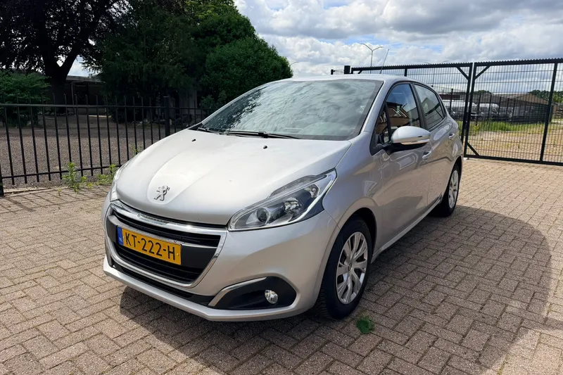 Peugeot 208 (2016)