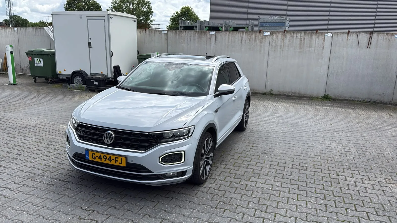Volkswagen T-Roc (2019) — foto 1
