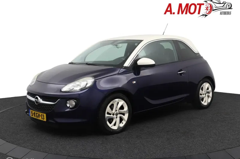 Opel Adam (2013)