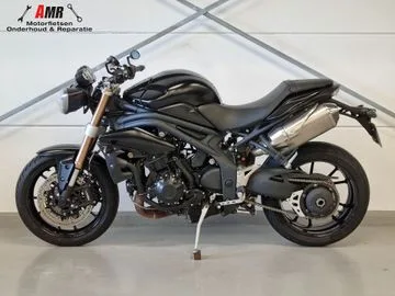 Triumph Speed Triple 1050 (2013) — foto 1