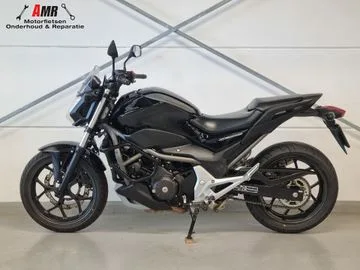 Honda NC 700 S (2012) — foto 1