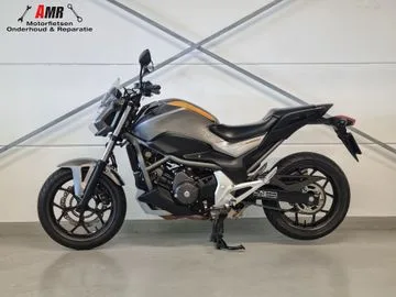 Honda NC 700 S (2012) — foto 1