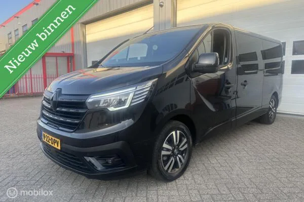 Renault Trafic (2024) — foto 1