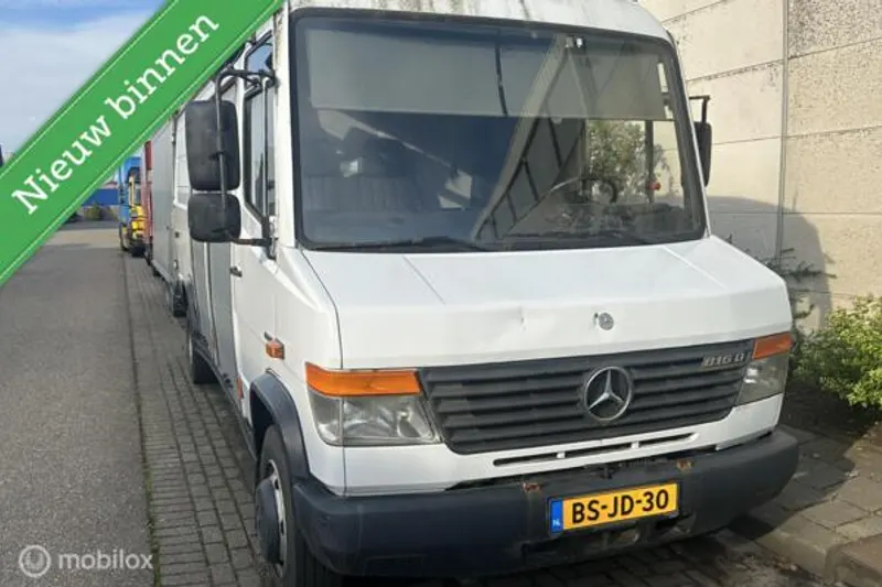Mercedes-Benz Vario (2006)