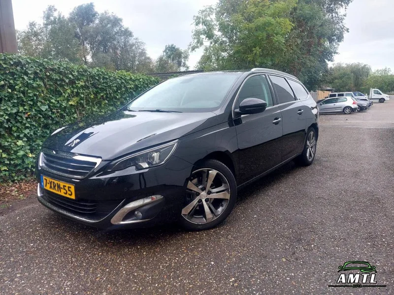 Peugeot 308 (2014) — foto 1