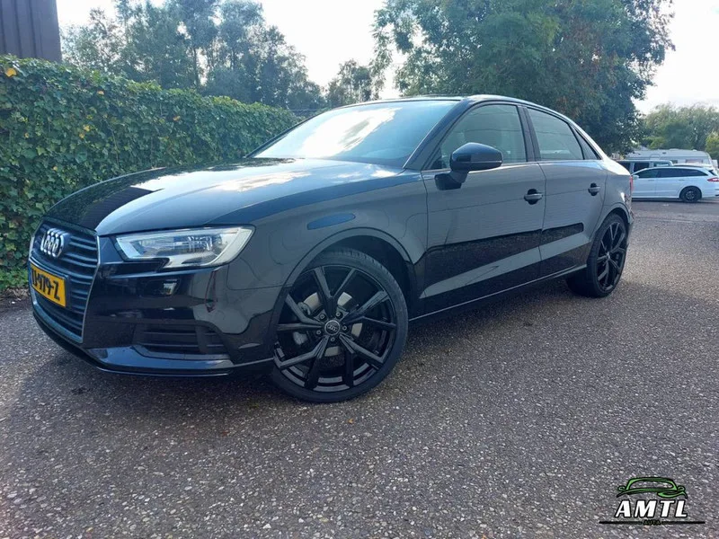 Audi A3 (2018) — foto 1