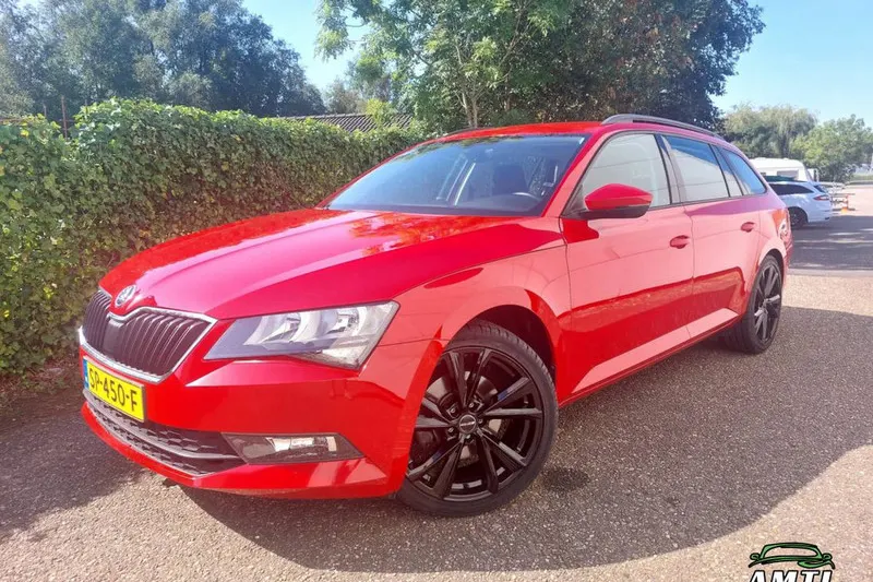 Škoda Superb (2018)