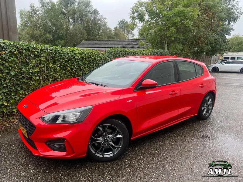 Ford Focus (2019) — foto 1