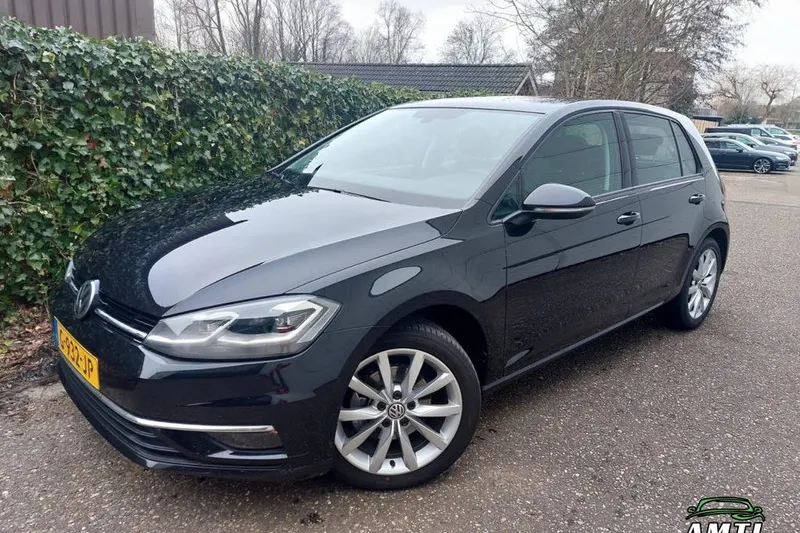 Volkswagen Golf (2019)