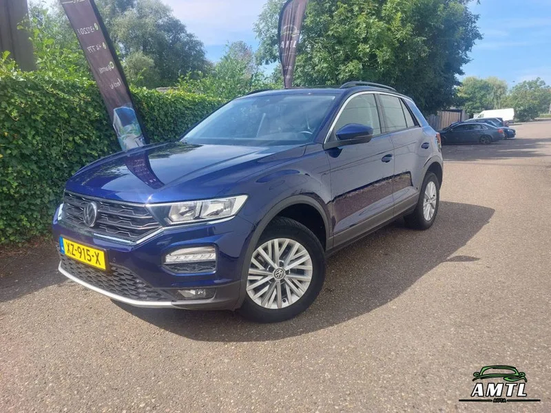 Volkswagen T-Roc (2019) — foto 1