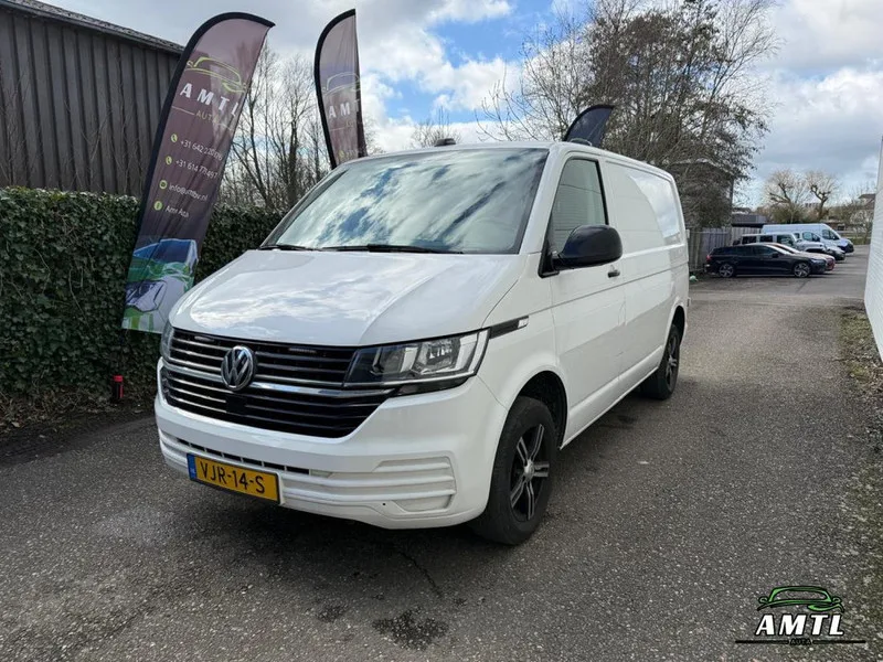 Volkswagen Transporter (2021) — foto 1