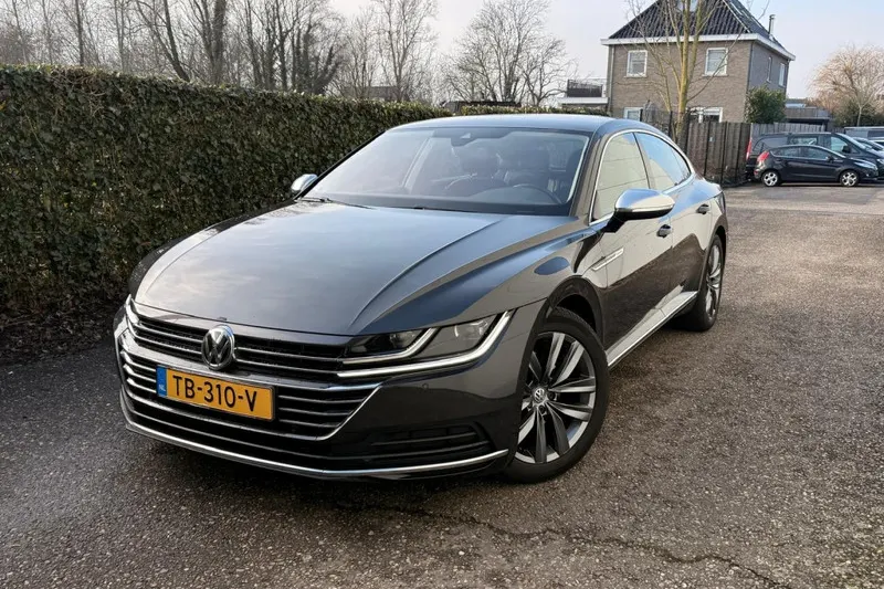 Volkswagen Arteon (2018)
