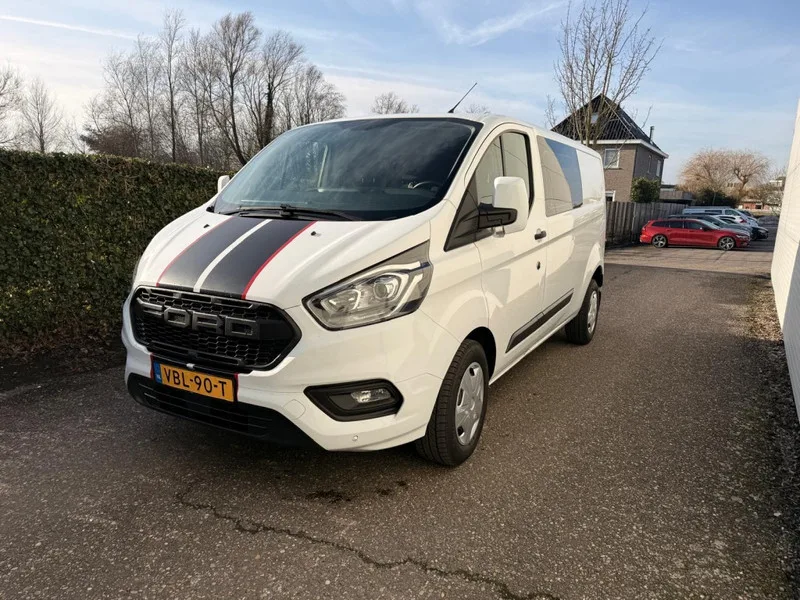 Ford Transit Custom (2019) — foto 1