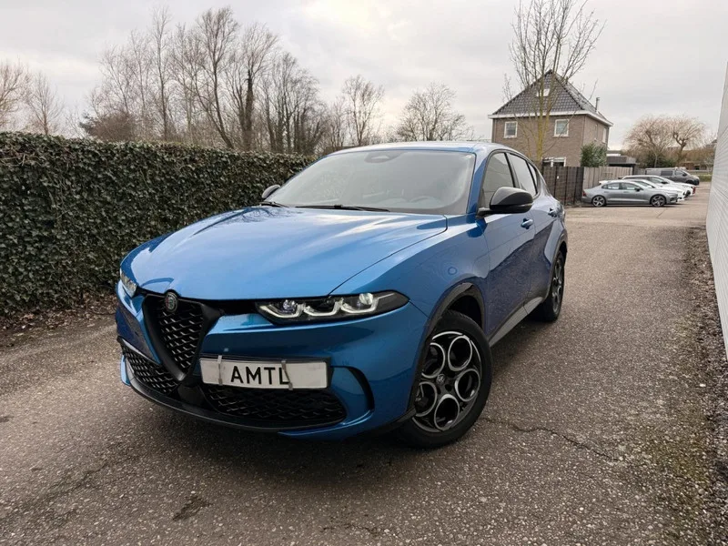 Alfa Romeo Tonale (2024) — foto 1
