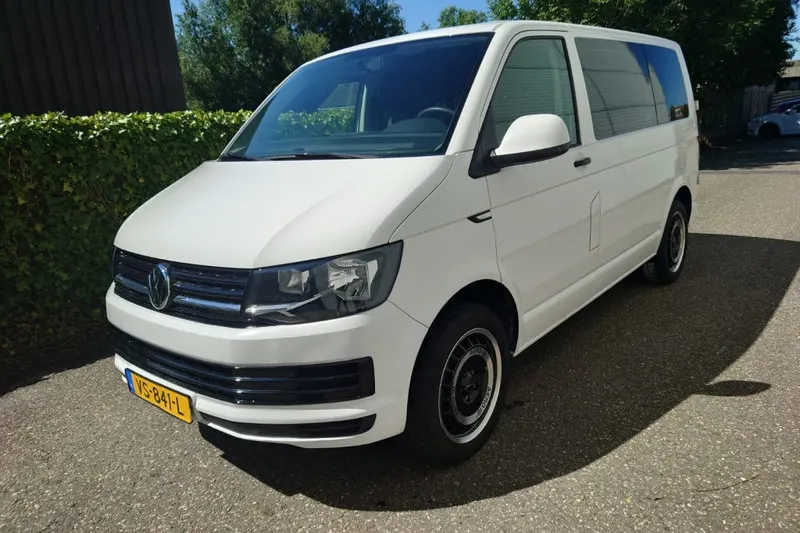 Volkswagen Transporter (2015)