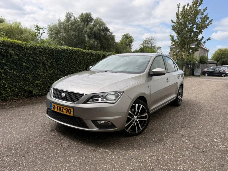 SEAT Toledo (2012) — foto 1
