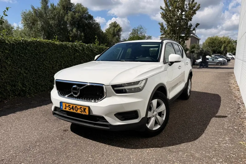 Volvo XC40 (2020)