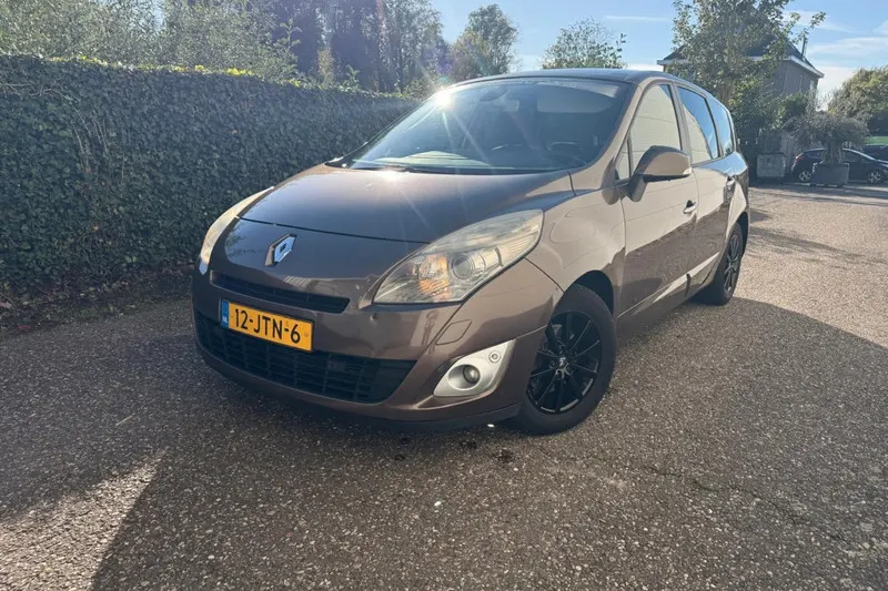 Renault Grand Scénic (2009)