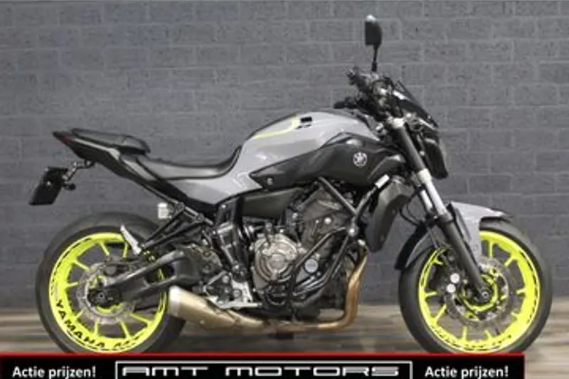 Yamaha MT-07 (2016)