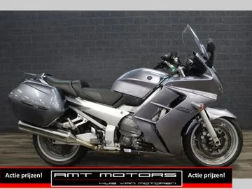 Yamaha FJR 1300 (2004) — foto 1