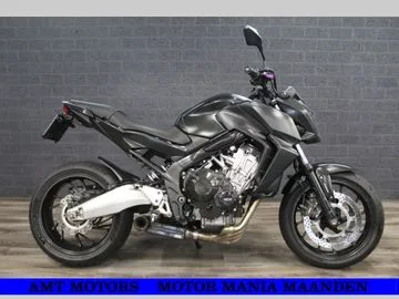 Honda CB650F (2015) — foto 1