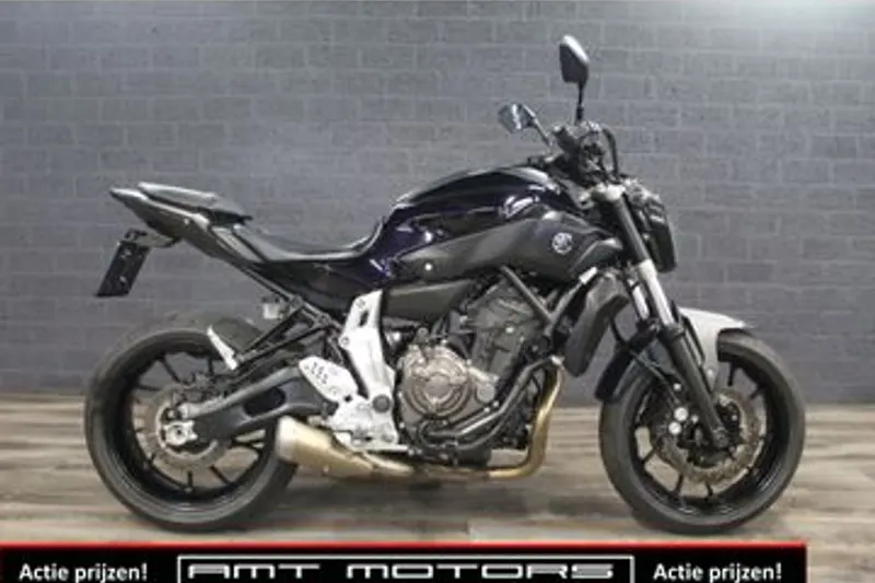 Yamaha MT-07 (2015)