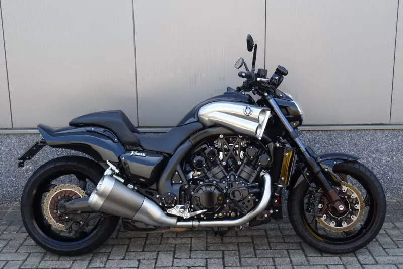 Yamaha V-Max 1700 (2009)