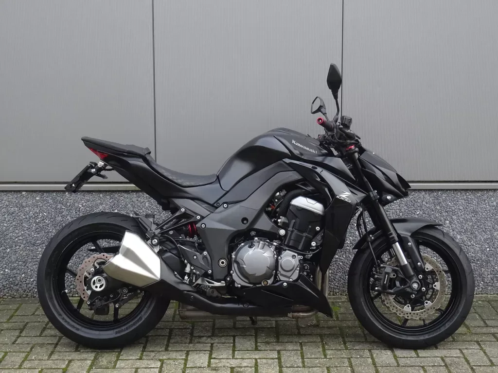 Kawasaki Z1000 (2014) — foto 1