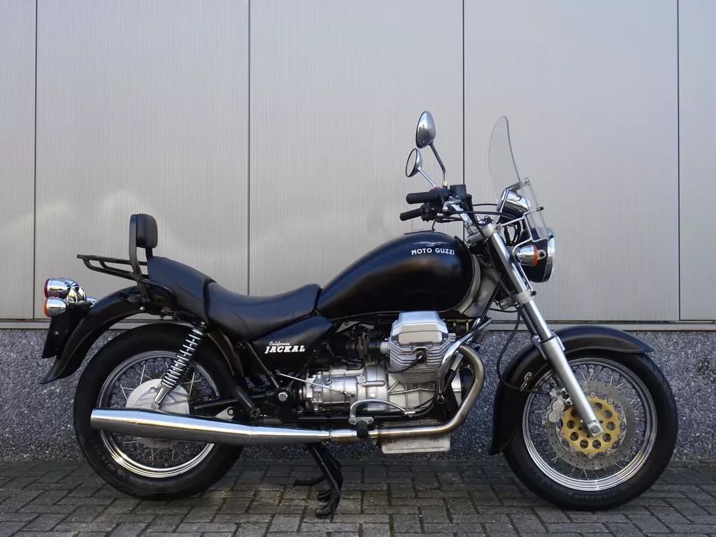 Moto Guzzi California (2000) — foto 1
