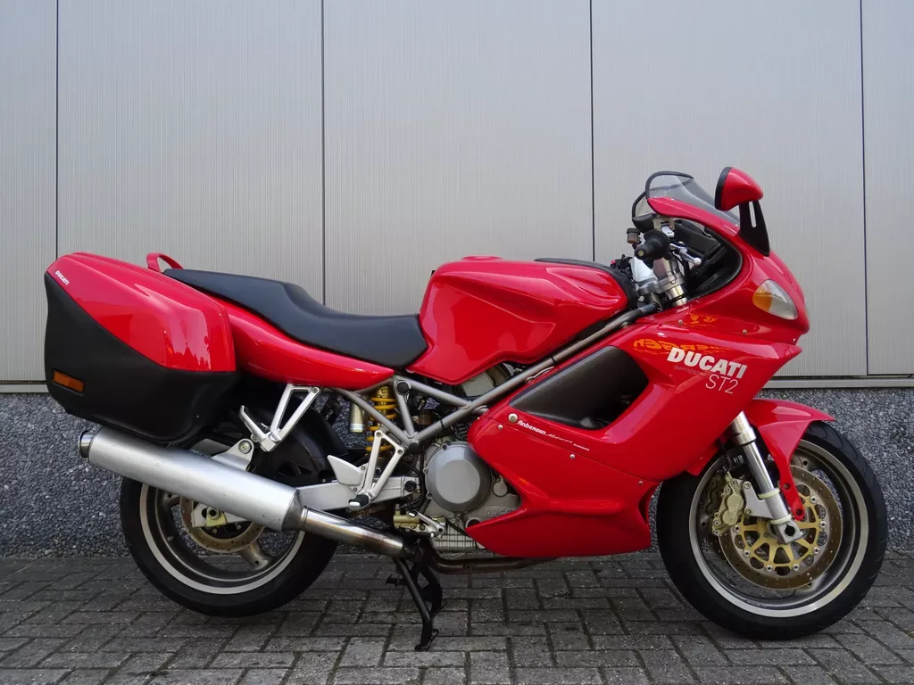 Ducati ST2 (2003) — foto 1