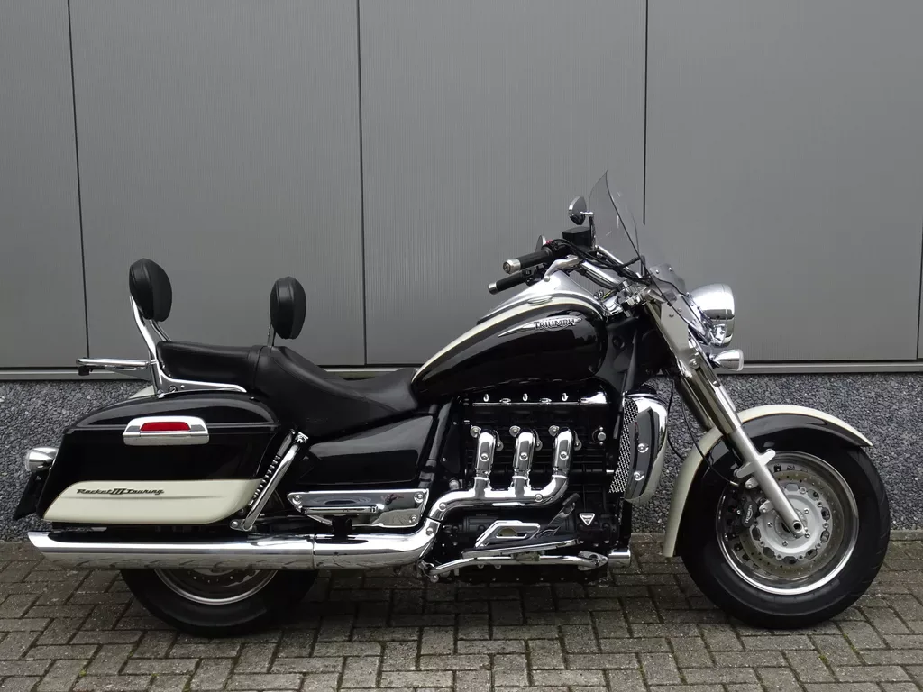 Triumph Rocket III Touring (2008) — foto 1