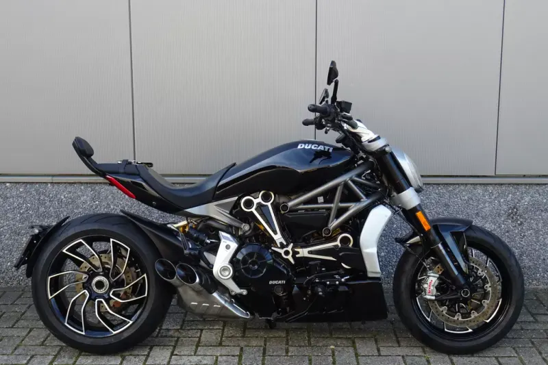Ducati Xdiavel S (2016)