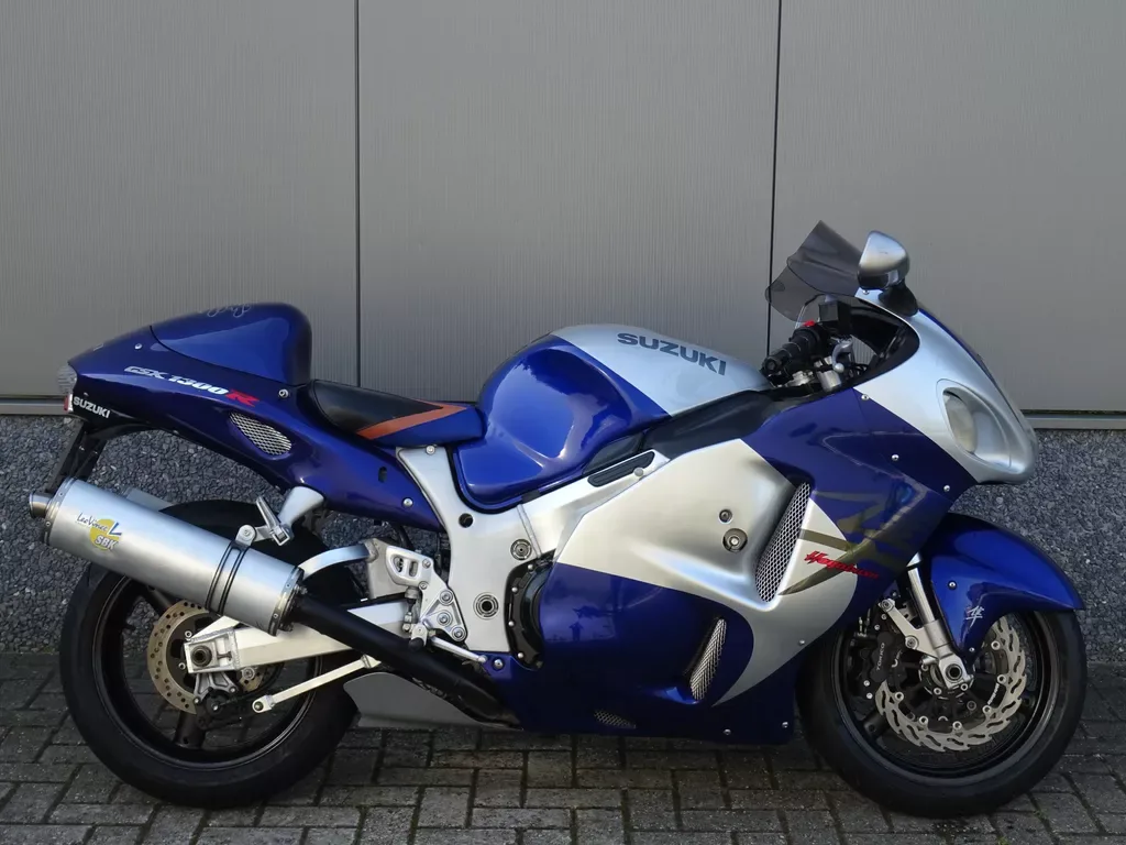 Suzuki GSX 1300R Hayabusa (2000) — foto 1
