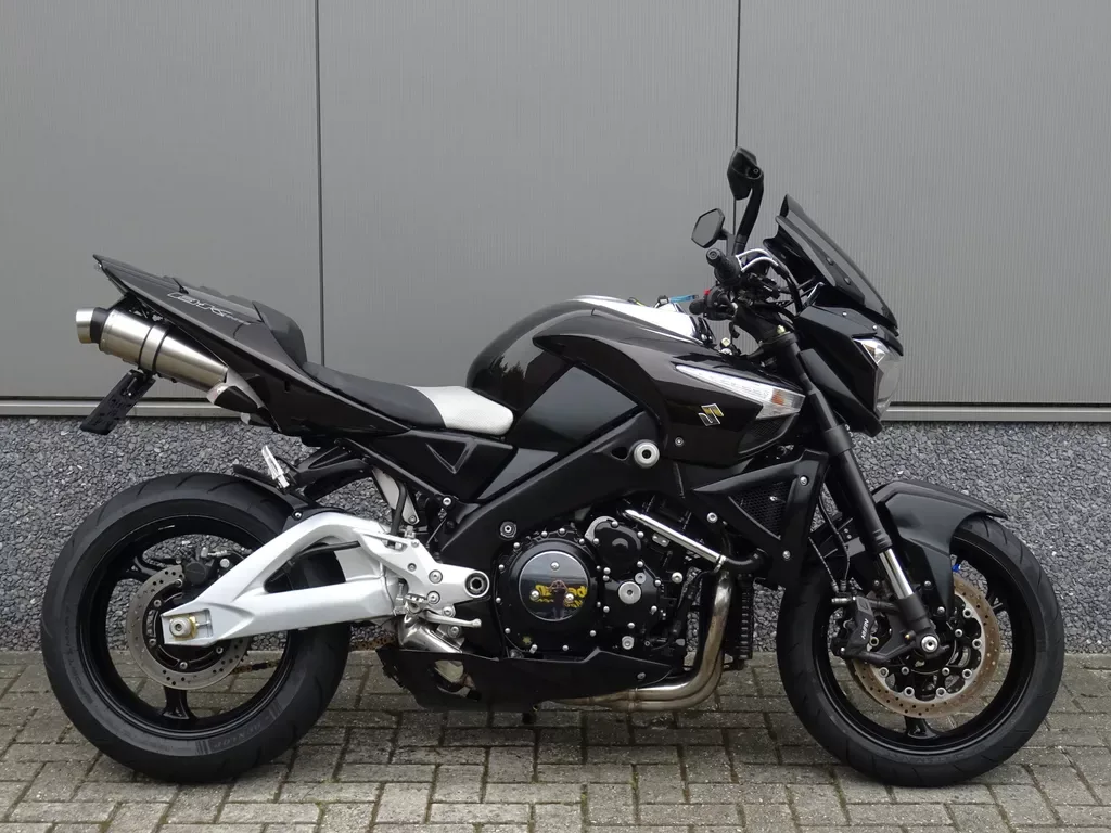 Suzuki GSX 1300 B King (2009) — foto 1