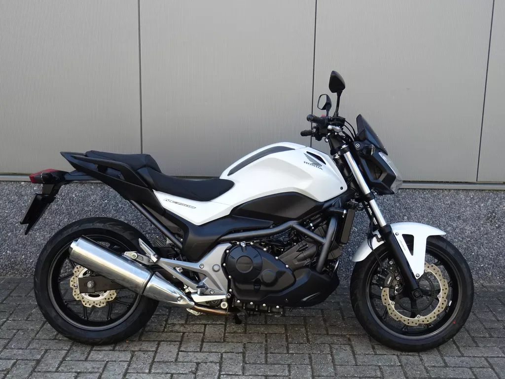 Honda NC 750 S (2014) — foto 1